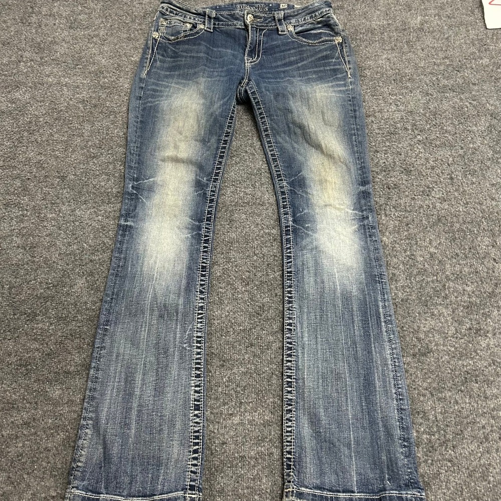 Miss Me Jeans Womens Size 30 Signature Boot Medium Wash Stretch Denim JP5082B57